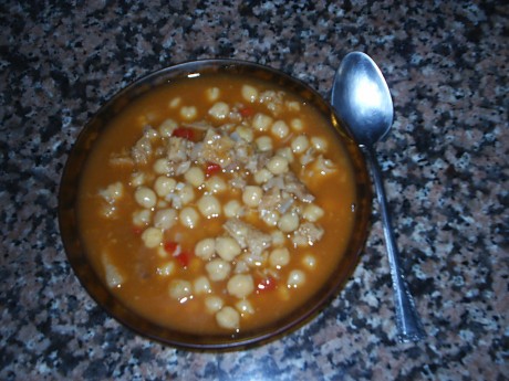 Queridos amigos: ante las expectación :8 causada por el desayuno que me he pegado esta mañana, el cual 82