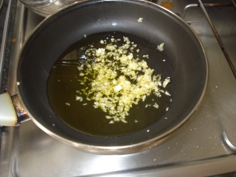 Queridos amigos: ante las expectación :8 causada por el desayuno que me he pegado esta mañana, el cual 160