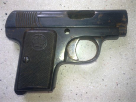 Otra pistola de la que no se nada, solicito información, gracias. esta es la descripción de los marcajes:
-Posee 00