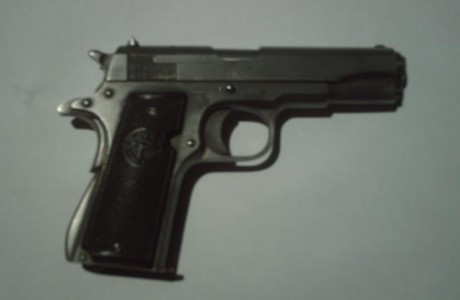 Hola,he abierto este hilo para que todos aquellos que tengais armas Españolas,podais lucirlas aqui con 71