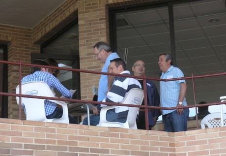 Estimados usuarios, 

Nos complace un año más, convocar en Valencia la reunión anual de usuarios de armas.es., 40