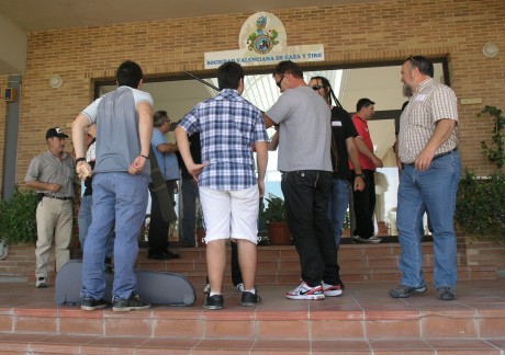 Estimados usuarios, 

Nos complace un año más, convocar en Valencia la reunión anual de usuarios de armas.es., 62