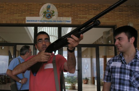 Estimados usuarios, 

Nos complace un año más, convocar en Valencia la reunión anual de usuarios de armas.es., 61