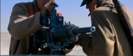 Compañeros,

En vista de las ganas de algunos (Elcafe, Wilcow, Vrakk, etc) por adivinar armas de películas 20