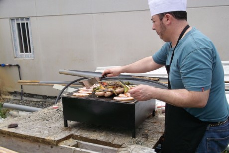 Este es un llamamiento para los foreros de Cantabria que no tenemos el gusto de conocernos en persona, 70