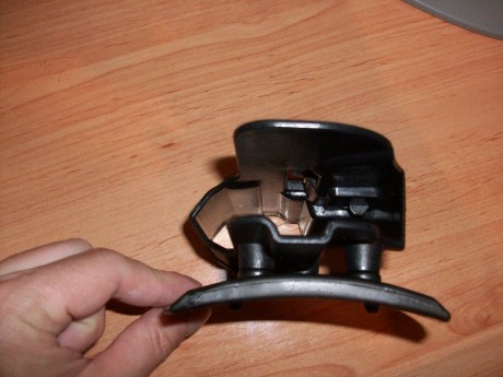 ¿Alguien ha visto las fundas de pistola que está regalando cierto sindicato policial en Madrid?.

A simple 131