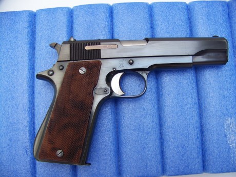 Hola,he abierto este hilo para que todos aquellos que tengais armas Españolas,podais lucirlas aqui con 100