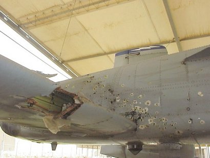Mi avión de combate favorito es el F-22 RAPTOR; aunque tampoco me disguta nada el F-18 HORNET. Si les 160