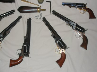  Hilo para colocar fotos, de esas armas de pólvora negra que tanto nos gustan y tenemos bien cuidadas, 02