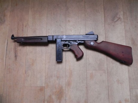 Hola a todos.

Desconozco totalmente los marcajes de las armas americanas y me gustaría saber si la numeración 00