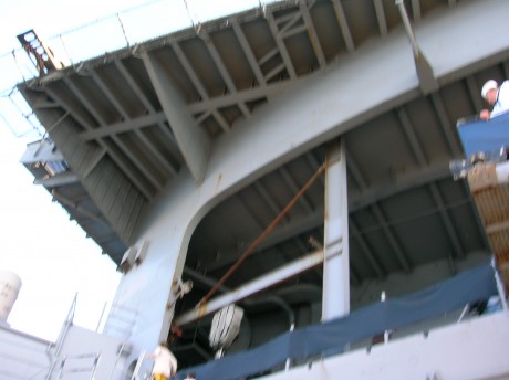 Hola,
El dia 2 estuve visitando el portaviones Enterprise, aunque cuando saque las fotos no pense en ponerlas 11