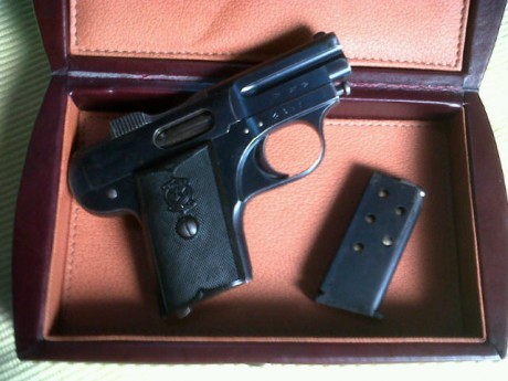 Hola,he abierto este hilo para que todos aquellos que tengais armas Españolas,podais lucirlas aqui con 21