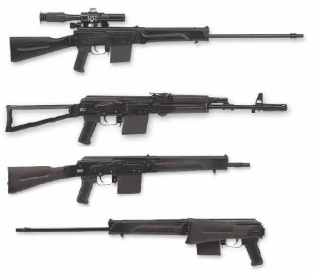 Queridos amigos, tengo una duda.

Como todos sabemos, hay escopetas semi-automaticas, automaticas, de 40