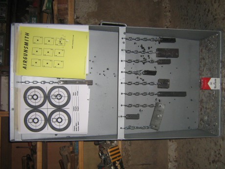 Bueno pues asi está quedando el mio, hecho a partir de un at44  6.35 monotiro, piecería de aluminio y 131