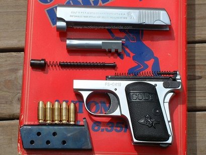 existe la ak47 de fogueo? k precio tiene? 01