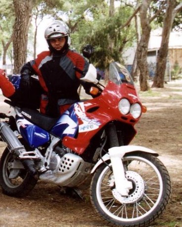 Una sugerencia, Antonio............

Que tal una lista de inscritos en este mismo post ?

Serviria para 170