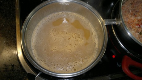 Queridos amigos: ante las expectación :8 causada por el desayuno que me he pegado esta mañana, el cual 11