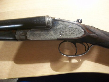 Hola,
Recientemente he heredado de mi padre (todavía vivo), una escopeta Víctor Sarasqueta que heredó 151
