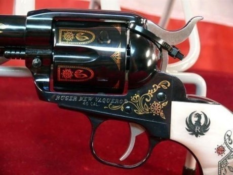  Hilo para colocar fotos, de esas armas de pólvora negra que tanto nos gustan y tenemos bien cuidadas, 82