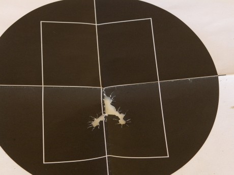 Sin lugar a dudas la pistola 9mm mas precisa de todos los tiempos es la SIG P210. Es imbatible en precisión 20