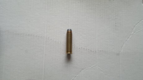 Vendo balas inertes para colección, llaveros o colgantes.
Calibres: 45 long colt, 45 auto, 9mm. y 38/357. 00