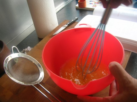 Queridos amigos: ante las expectación :8 causada por el desayuno que me he pegado esta mañana, el cual 120