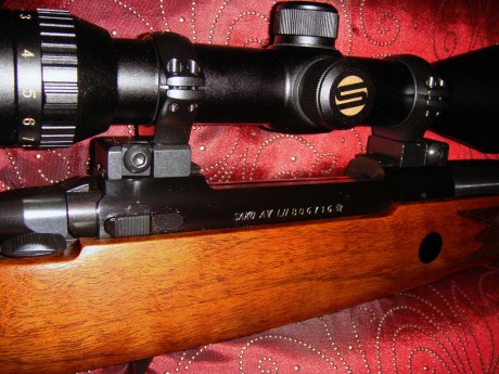 Hola compis...!!

Esta mañana he ido a mi I.A. a recoger mi nuevo cacharro, un rifle de cerrojo  Sako 90