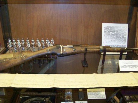 Pues nada aquí os dejo unas fotos de mi visita al museo, si no habeis estado merece la pena ir a verlo, 70