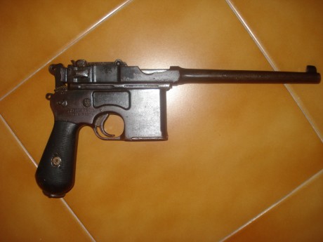 Hola,he abierto este hilo para que todos aquellos que tengais armas Españolas,podais lucirlas aqui con 111