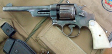 Lamentablemente,el "exceso de higiene" se llevó por delante leyendas,marcas y punzones.
Desde 02