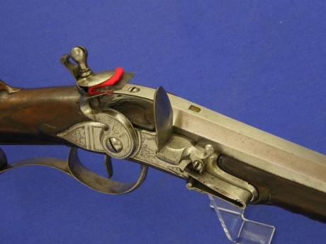 Voy a colocar unas fotos de un arma larga alemana de llave de mecha del siglo XVI. 140
