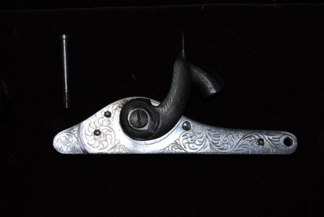 Buenos días:

Alguien conoce un fabricante de fusiles de avancarga que marca sus piezas como R.S.?

Cualquier 71
