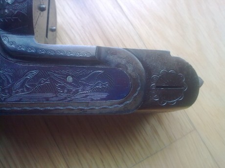 Hola, compañer@s. En mi afán por conocer a mis armas, me gustaría que me dijérais cual es la forma de 12