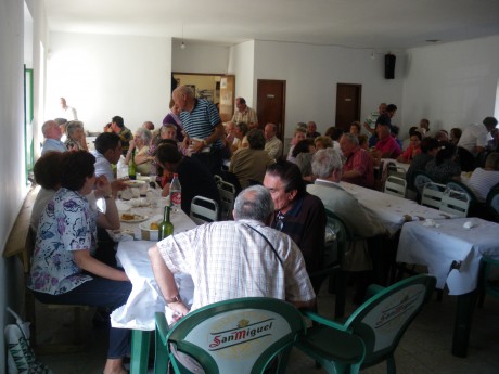 Hola compis. 
Os cuento el lance de ayer porque tiene tela marinera. De alguna manera me da hasta vergüenza 120
