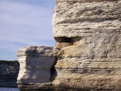 Después de que acabaran hundidos en el fondo del mar Egeo, al pie del peñón de Navarone, yo me pregunto:

 120