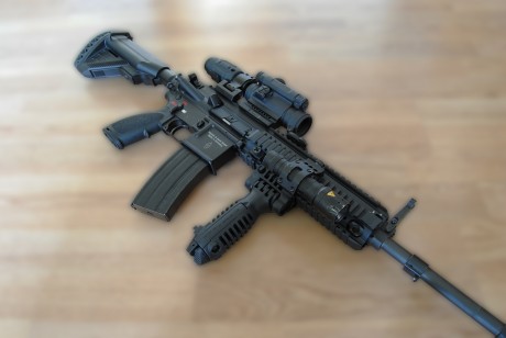 Hoy he soñado que vivia en USA y que tenia acceso a cualquier arma.El unico problema hera el dinero,pero 20