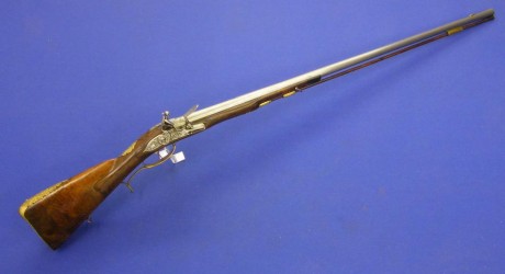 Voy a colocar unas fotos de un arma larga alemana de llave de mecha del siglo XVI. 11