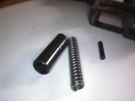 Despiece completo de l a WALTHER PPK/E, por similitud la PPK/S de S&W y la PP, tanto de WALTHER como 71