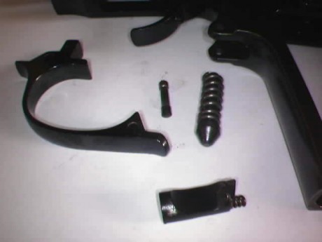 Despiece completo de l a WALTHER PPK/E, por similitud la PPK/S de S&W y la PP, tanto de WALTHER como 120