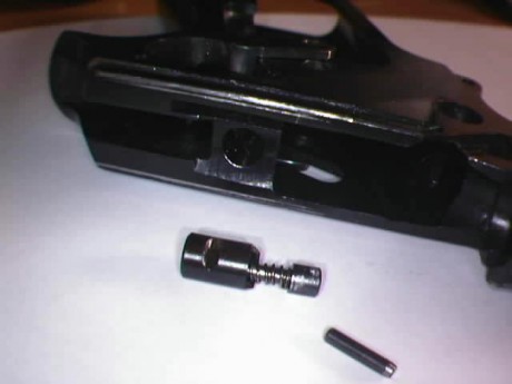 Despiece completo de l a WALTHER PPK/E, por similitud la PPK/S de S&W y la PP, tanto de WALTHER como 02