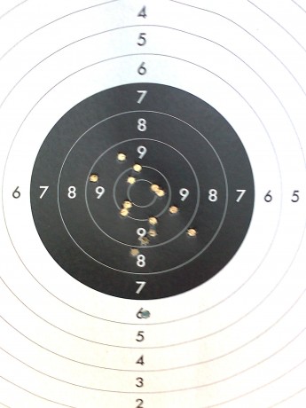 Sin lugar a dudas la pistola 9mm mas precisa de todos los tiempos es la SIG P210. Es imbatible en precisión 120