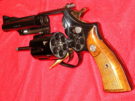 Hola,he abierto este hilo para que todos aquellos que tengais armas Españolas,podais lucirlas aqui con 60