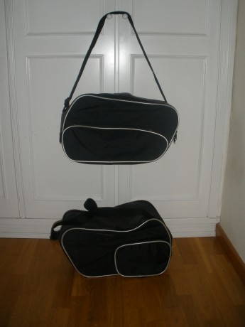  Pues eso que vendo estas bolsas originales BMW para interior de las maletas de moto K-75/100 etc.
Estado 01