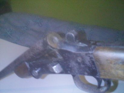pues esta es la restauracion de una caravina monotiro calibre 22 pulida al espejo y no se si pavonar 01