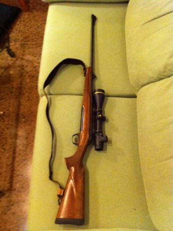 alguno sabéis que tal va el BROWNING X-BOLT  ??

puede ser el que me pille por dos razones, 
1.- Lo hay 141
