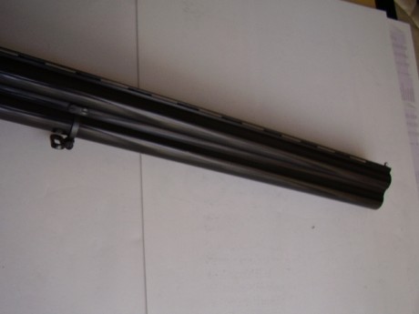 Hola a todos:

Vendo esta escopeta superpuesta marca Laurona que esta nueva.
Doble gatillo, cañones de 12