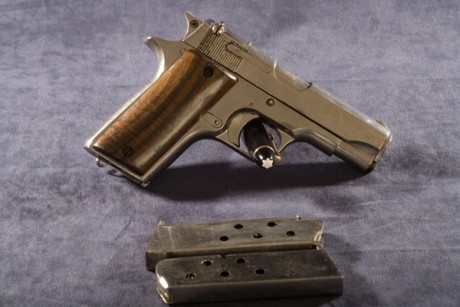Hola,he abierto este hilo para que todos aquellos que tengais armas Españolas,podais lucirlas aqui con 101
