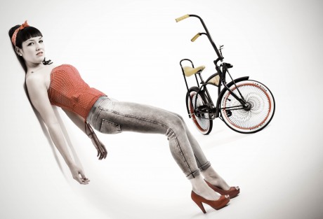 pues eso que vendo estas fantasticas bicicletas pera hacer un regalo original el dia de reyes.
son de 00