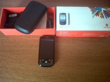 vendo tlf nuevo htc magic  de la linea vodafont  ideal regalo de reyes.60 euros VENDIDO  SE PUEDE CERRAR 01