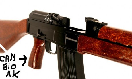 Saludos
Recientemente en algunas armerias de este pais se puede adquirir este modelo el Semopal Vz 58 30